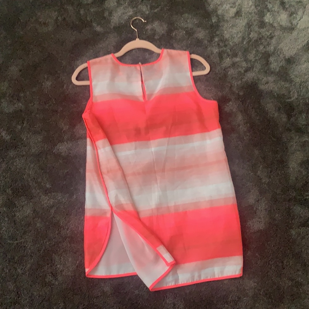 Tunic - Picture 3 of 3